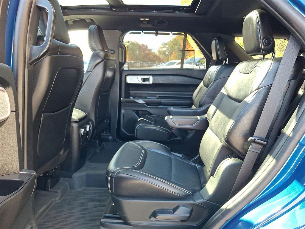 used 2020 Ford Explorer car, priced at $28,000