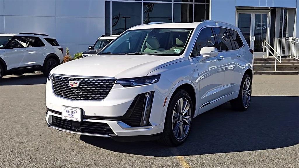 used 2024 Cadillac XT6 car, priced at $43,000