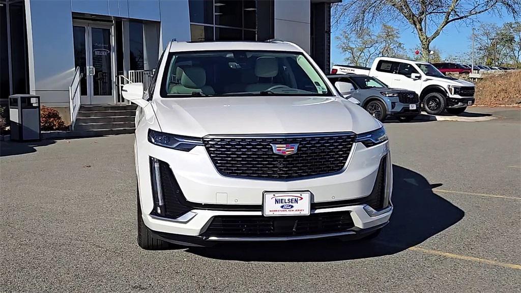 used 2024 Cadillac XT6 car, priced at $43,000