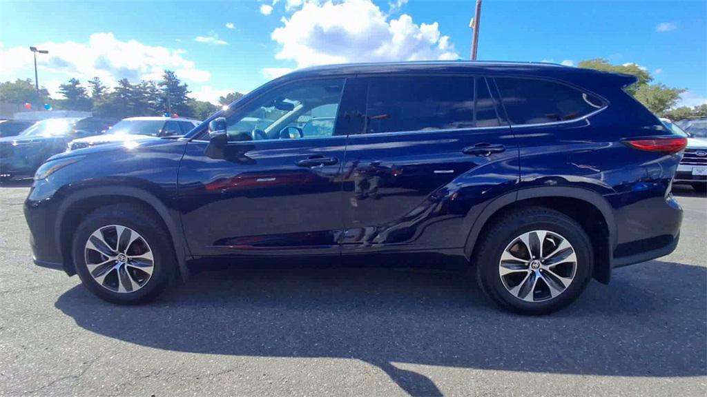 used 2021 Toyota Highlander car, priced at $30,000