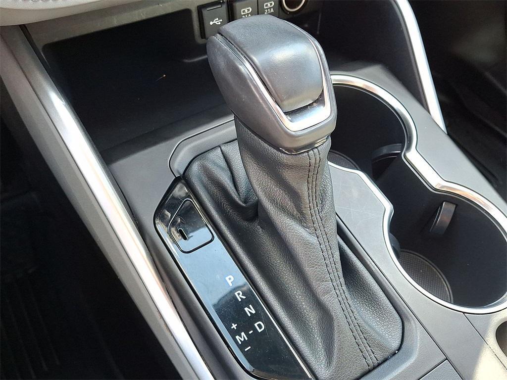 used 2021 Toyota Highlander car, priced at $30,000