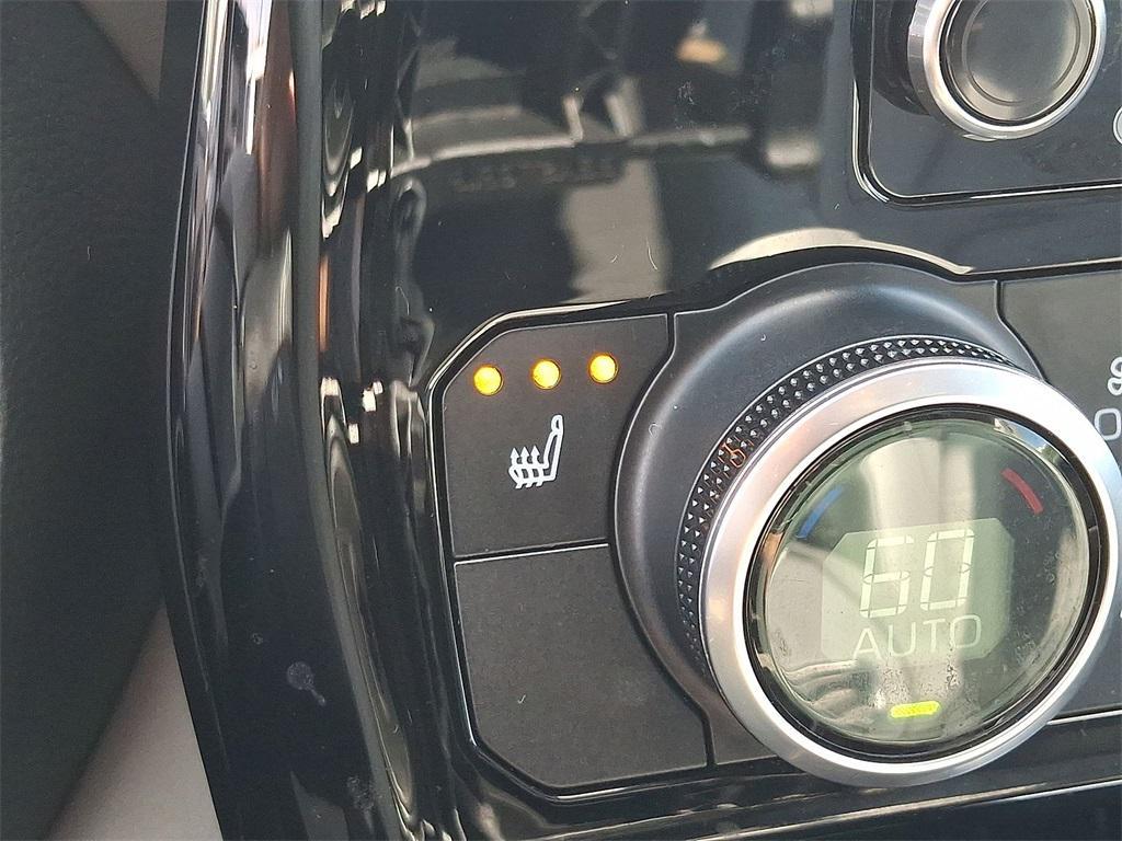 used 2021 Toyota Highlander car, priced at $30,000