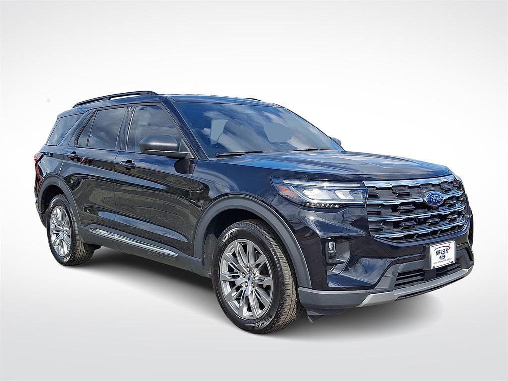 used 2025 Ford Explorer car, priced at $38,500
