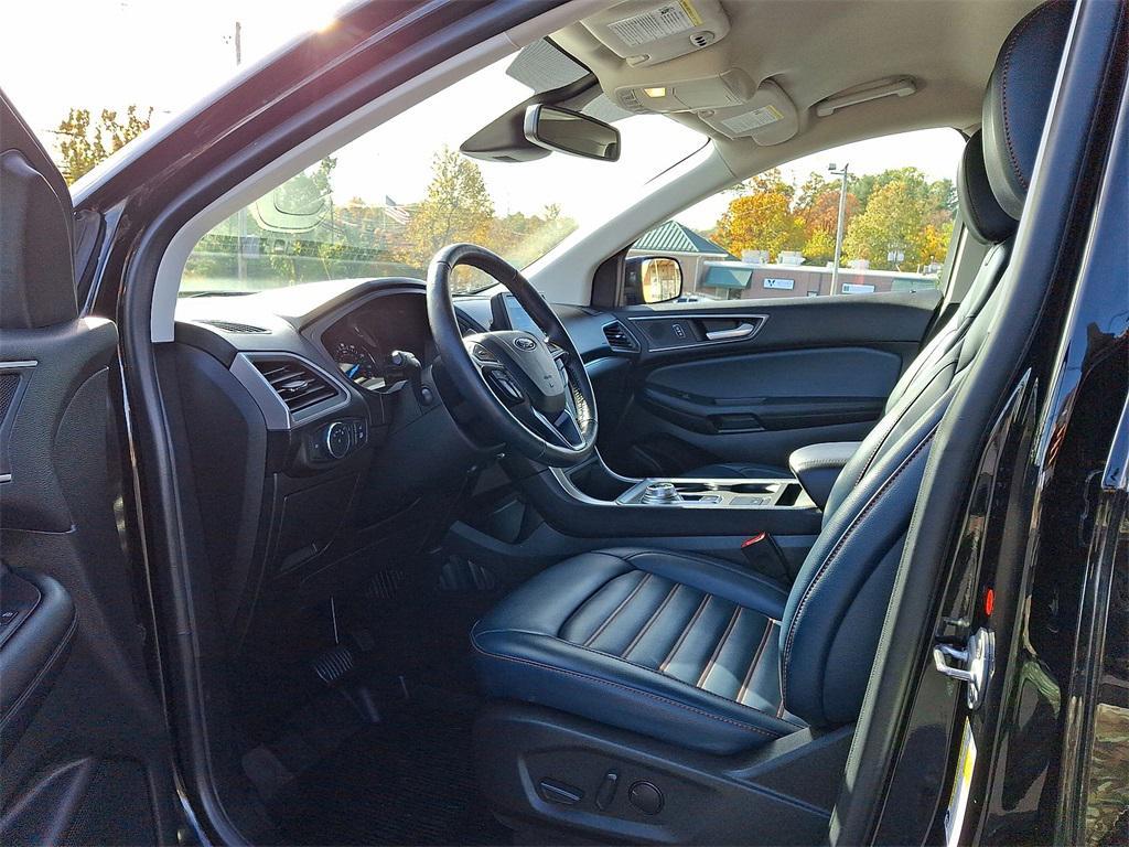 used 2022 Ford Edge car, priced at $25,500
