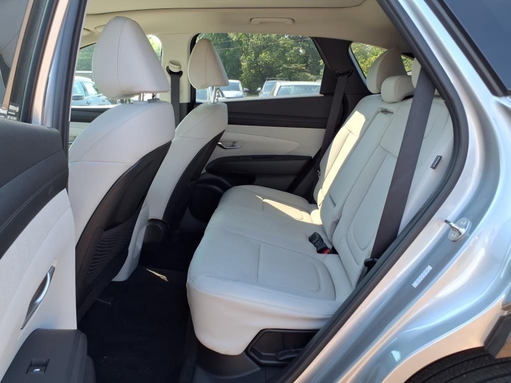 used 2025 Hyundai TUCSON Hybrid car, priced at $32,871