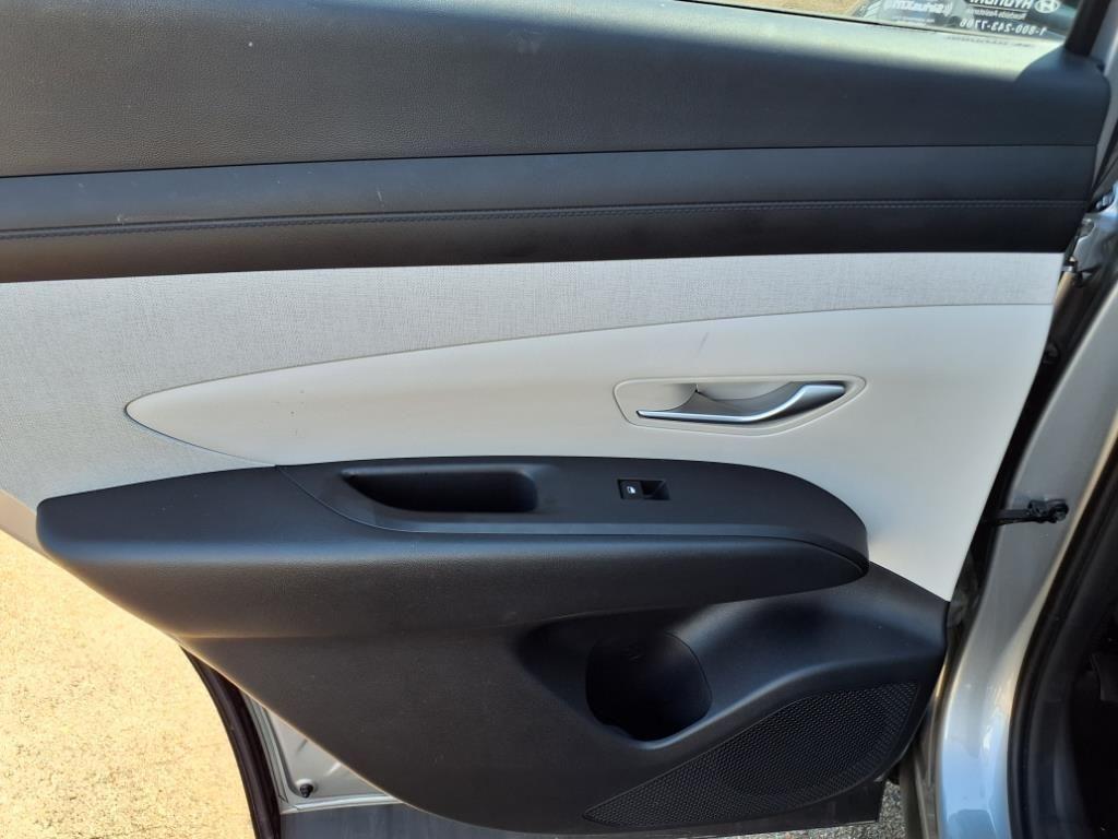 used 2025 Hyundai TUCSON Hybrid car, priced at $32,871