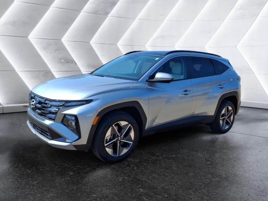 used 2025 Hyundai TUCSON Hybrid car, priced at $32,871