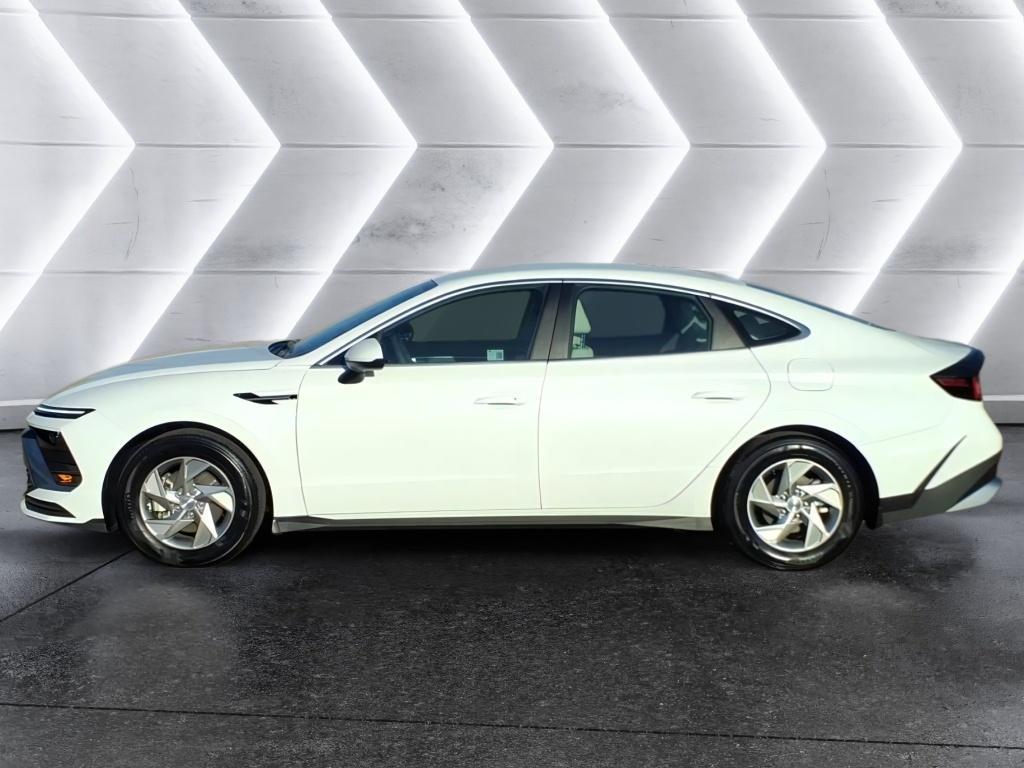 new 2025 Hyundai Sonata car, priced at $27,257