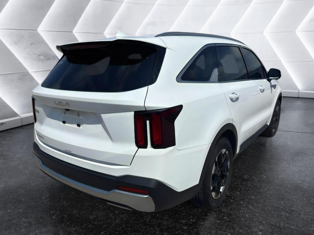 used 2025 Kia Sorento car, priced at $31,988