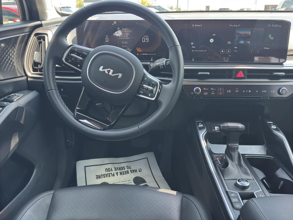 used 2025 Kia Sorento car, priced at $31,988