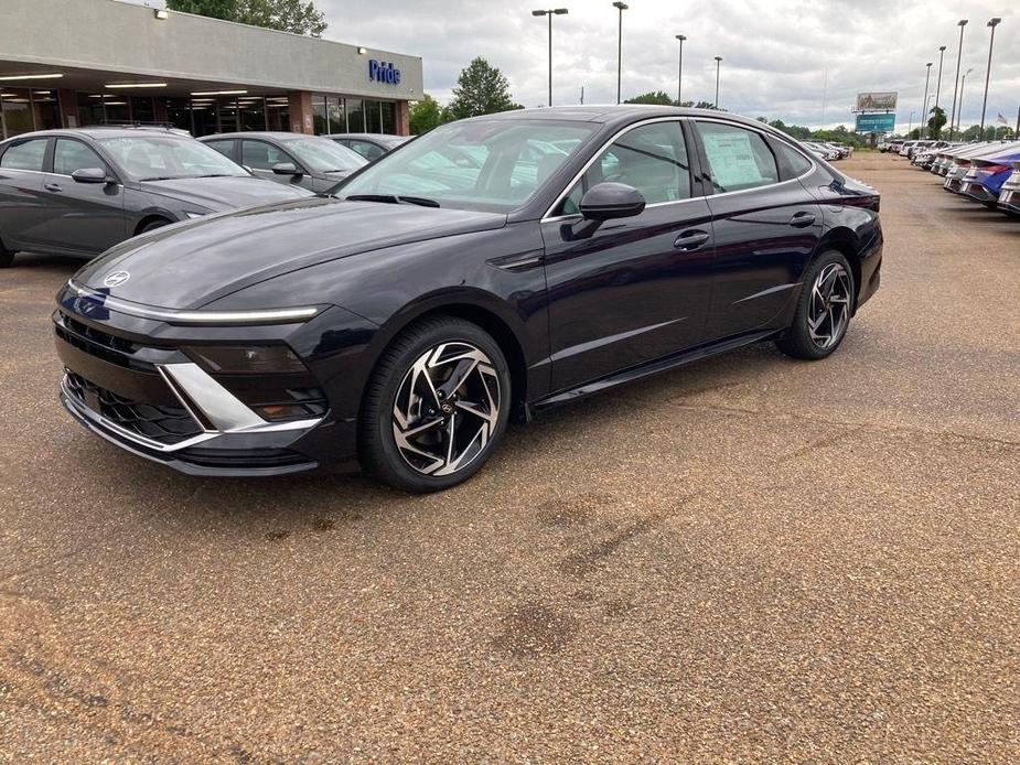 new 2024 Hyundai Sonata car, priced at $29,974