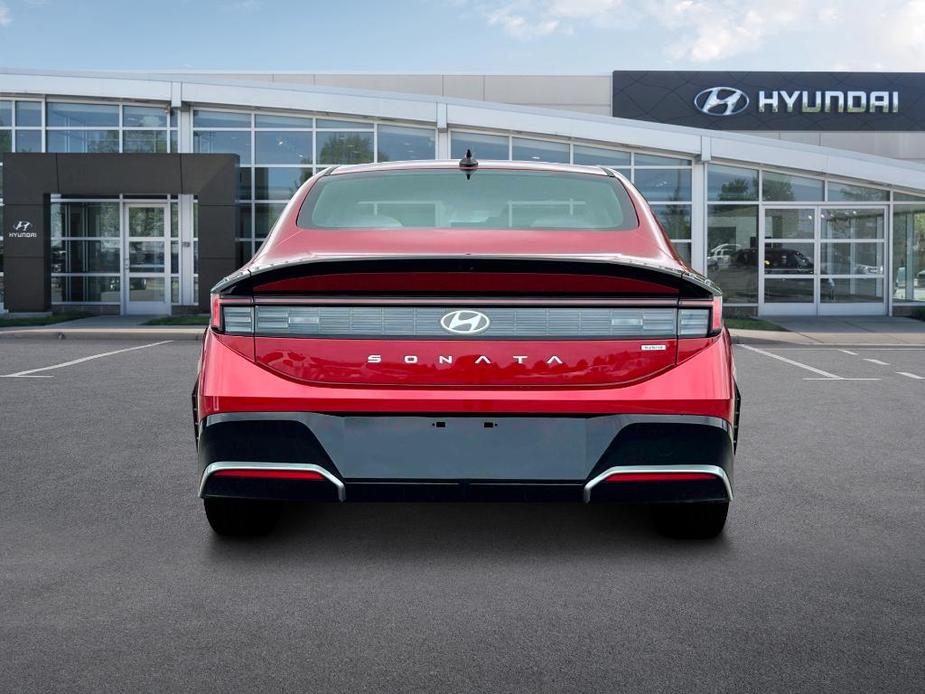 new 2025 Hyundai Sonata Hybrid car, priced at $33,180