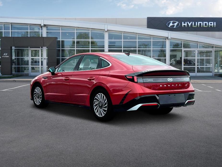 new 2025 Hyundai Sonata Hybrid car, priced at $33,180