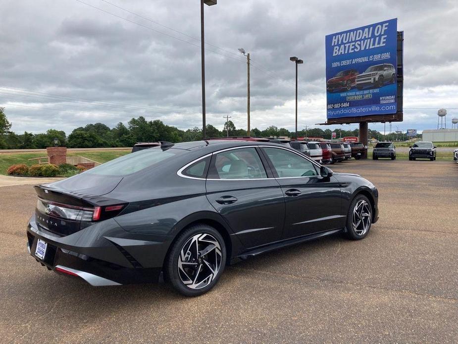 new 2024 Hyundai Sonata car, priced at $29,974