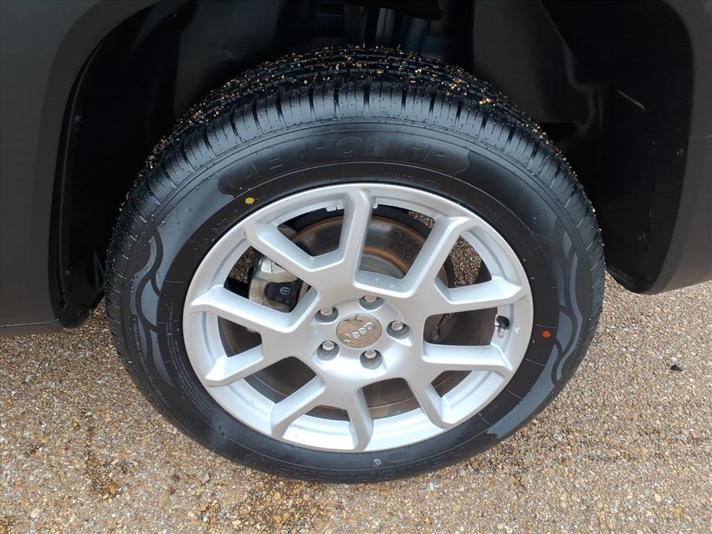 used 2021 Jeep Renegade car, priced at $16,495