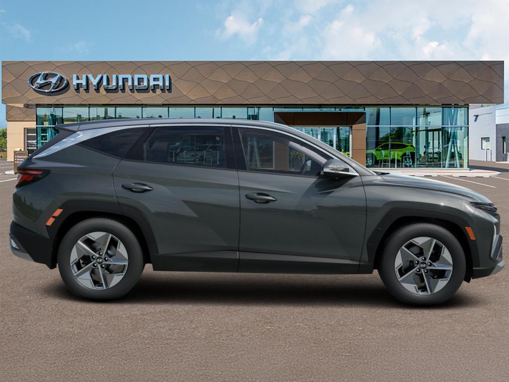 new 2026 Hyundai TUCSON Hybrid car, priced at $35,434