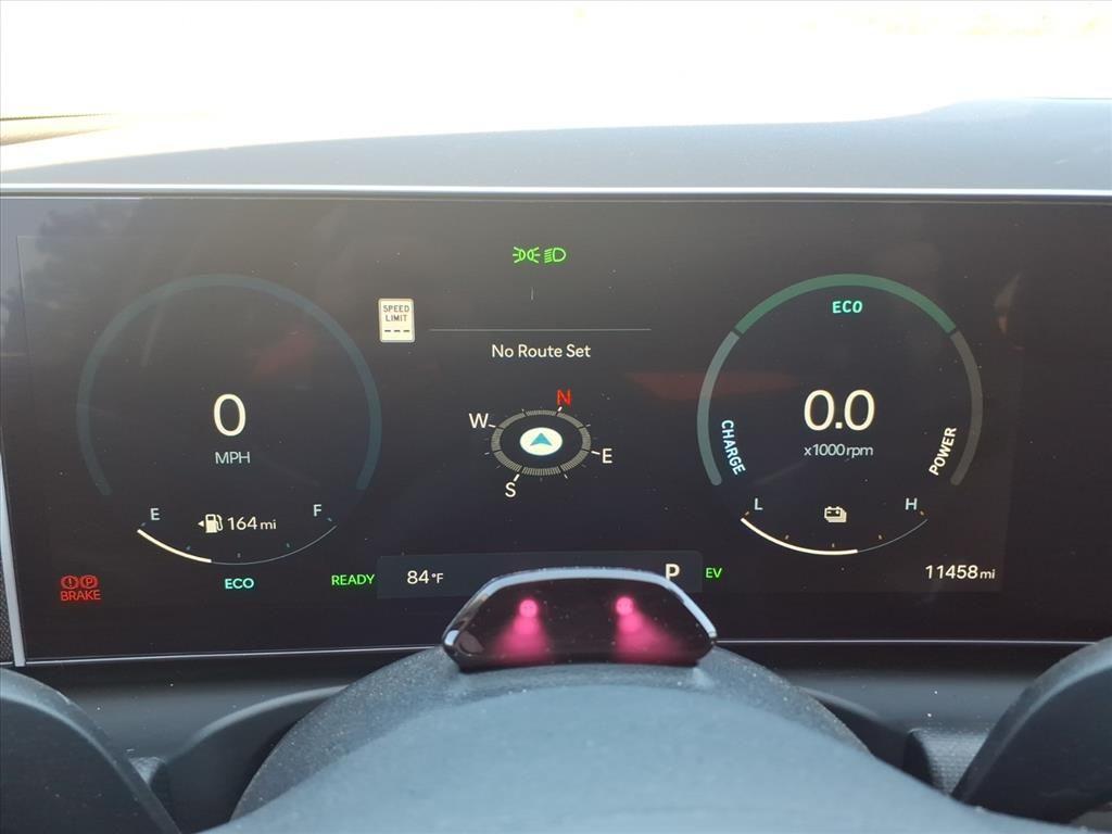 used 2025 Hyundai TUCSON Hybrid car, priced at $32,020