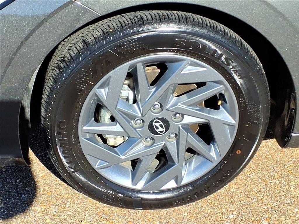 used 2025 Hyundai ELANTRA HEV car, priced at $22,957