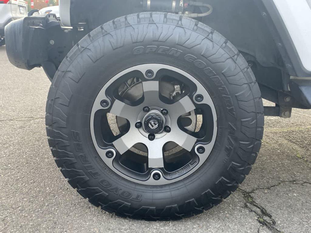 used 2019 Jeep Wrangler Unlimited car, priced at $28,744