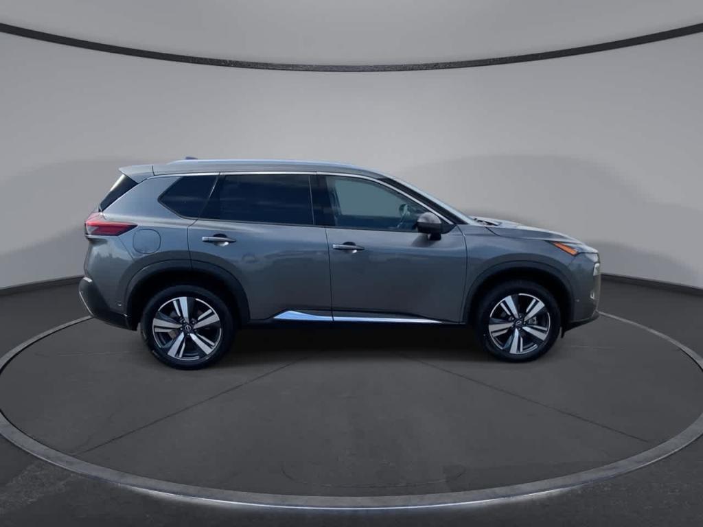 used 2023 Nissan Rogue car, priced at $25,887