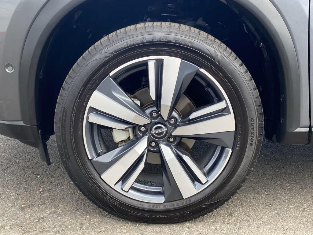 used 2023 Nissan Rogue car, priced at $25,887