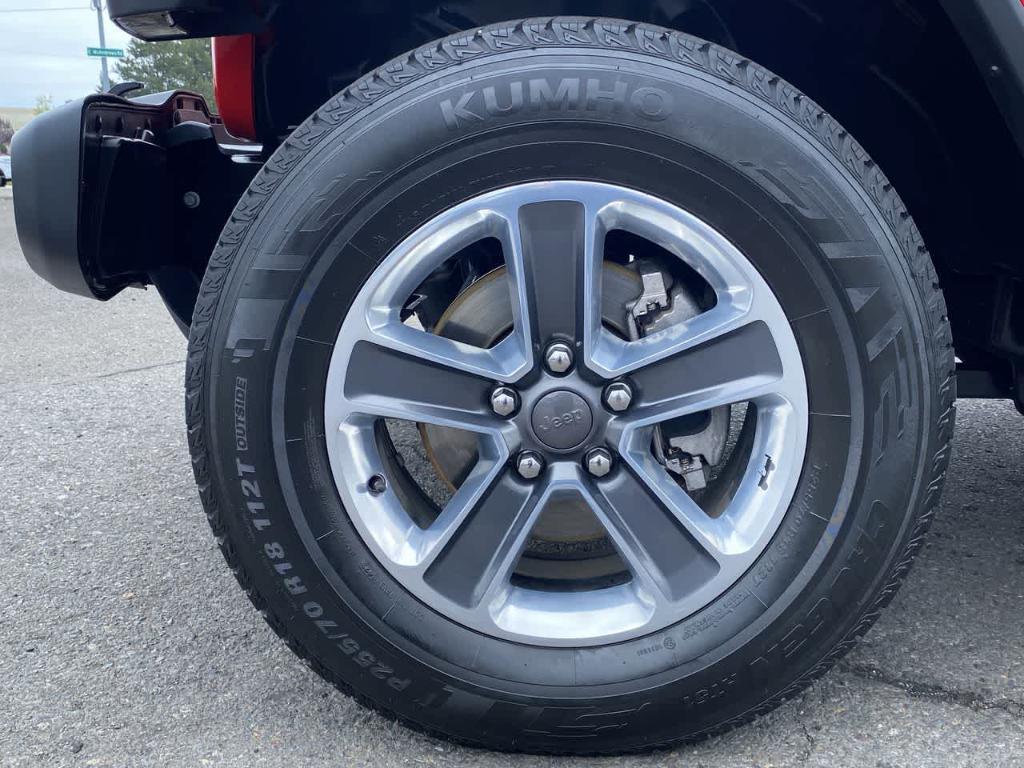 used 2018 Jeep Wrangler Unlimited car, priced at $25,744