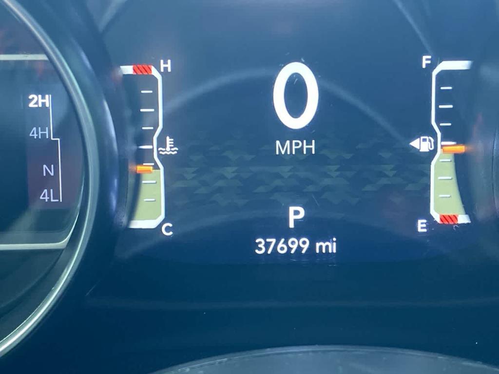 used 2021 Jeep Gladiator car, priced at $38,782