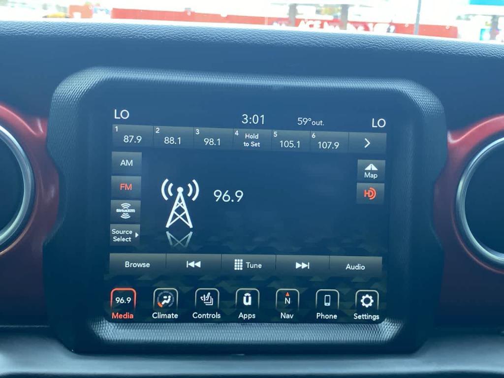 used 2021 Jeep Gladiator car, priced at $38,782