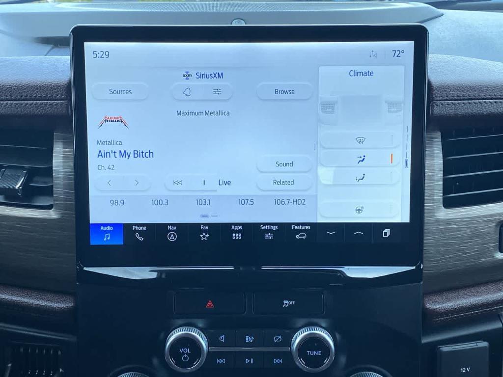 used 2023 Ford Expedition car, priced at $40,593