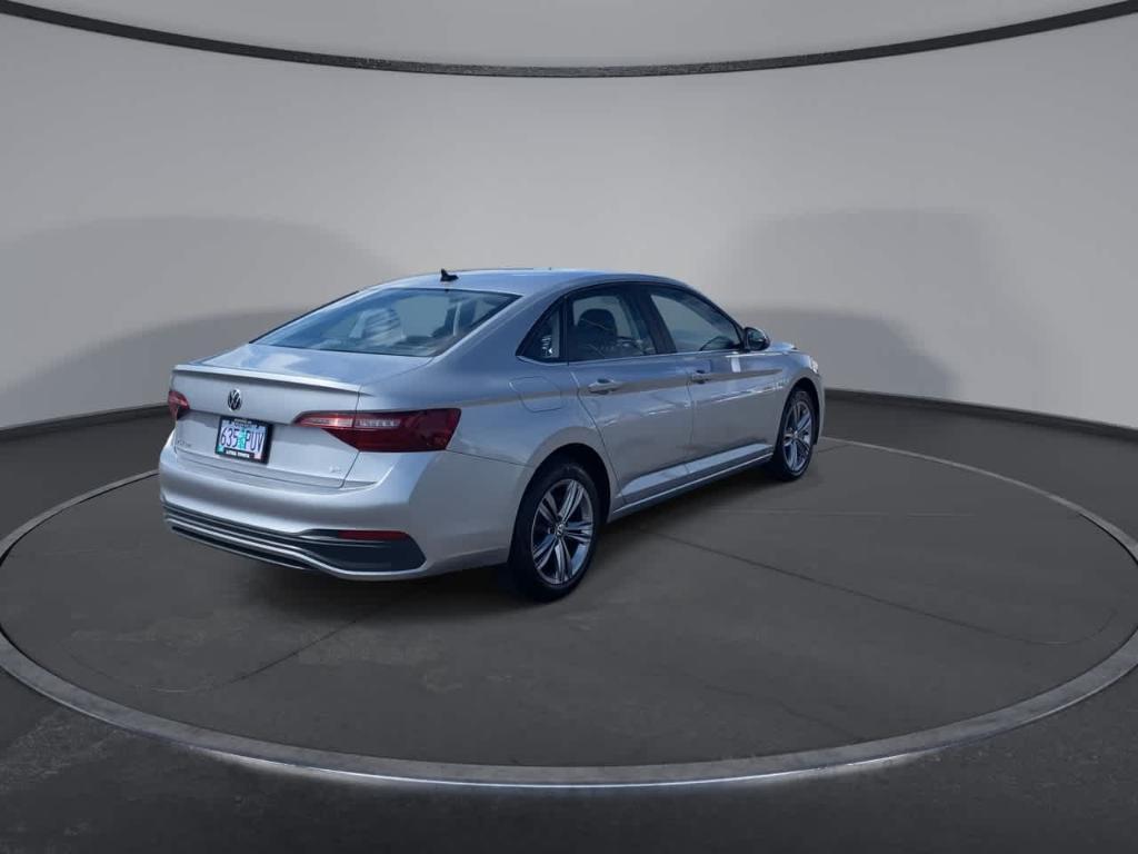 used 2024 Volkswagen Jetta car, priced at $20,796