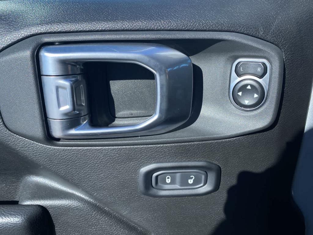 used 2024 Jeep Wrangler car, priced at $33,954