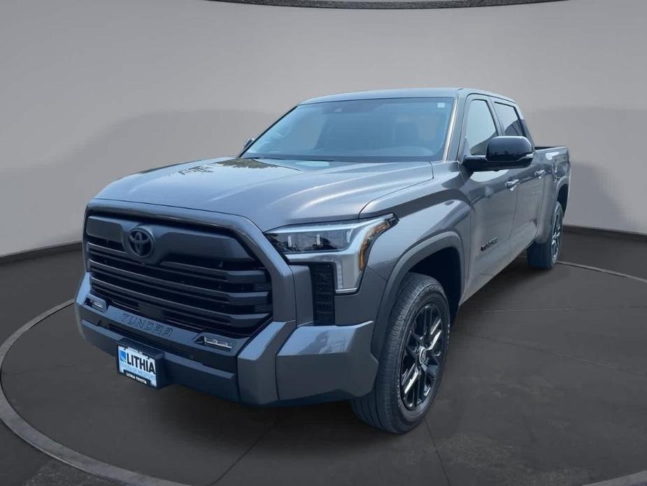 new 2024 Toyota Tundra car