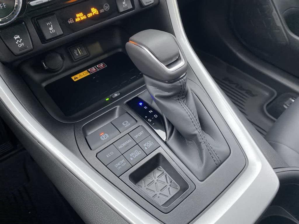 new 2025 Toyota RAV4 car, priced at $40,478