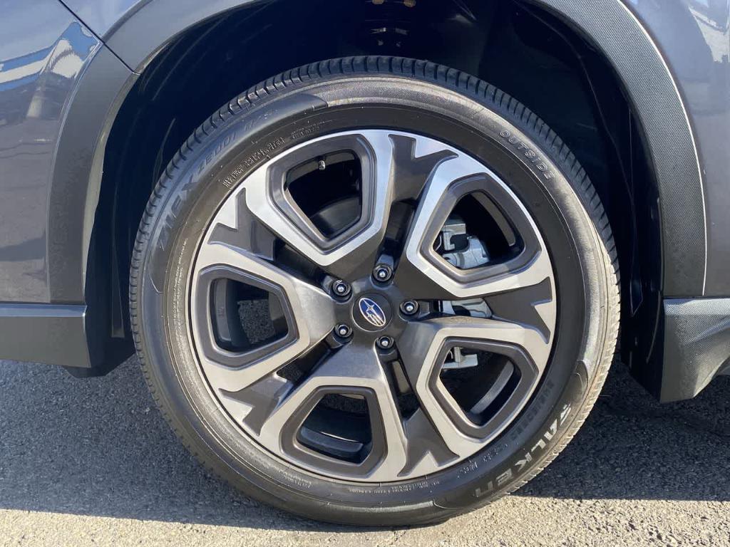 used 2024 Subaru Ascent car, priced at $40,659