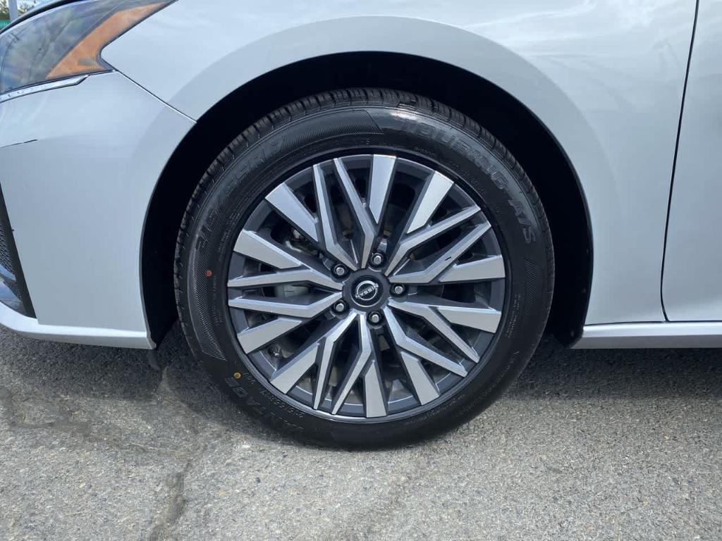 used 2023 Nissan Altima car, priced at $18,941