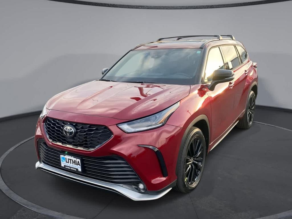 new 2026 Toyota Highlander car, priced at $51,423