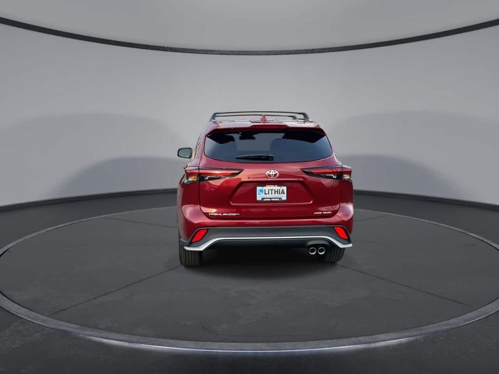 new 2026 Toyota Highlander car, priced at $51,423