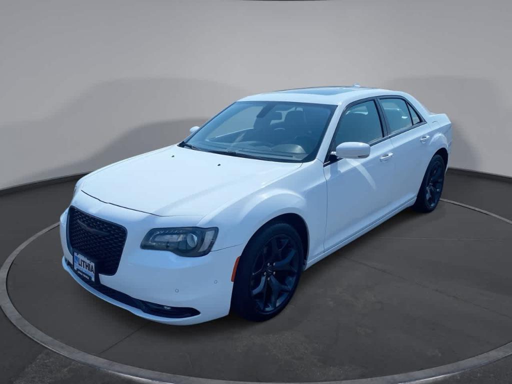 used 2022 Chrysler 300 car, priced at $19,884