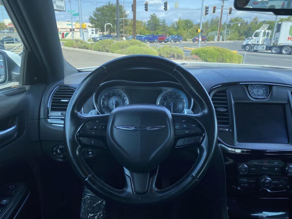 used 2022 Chrysler 300 car, priced at $19,884