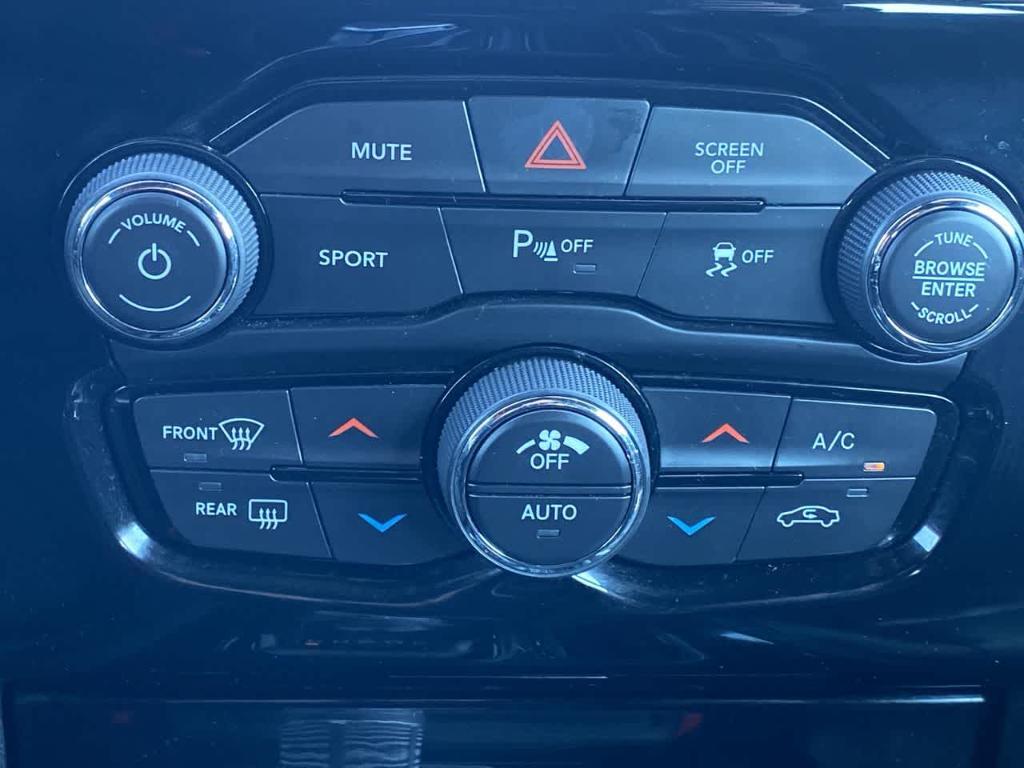 used 2022 Chrysler 300 car, priced at $19,884