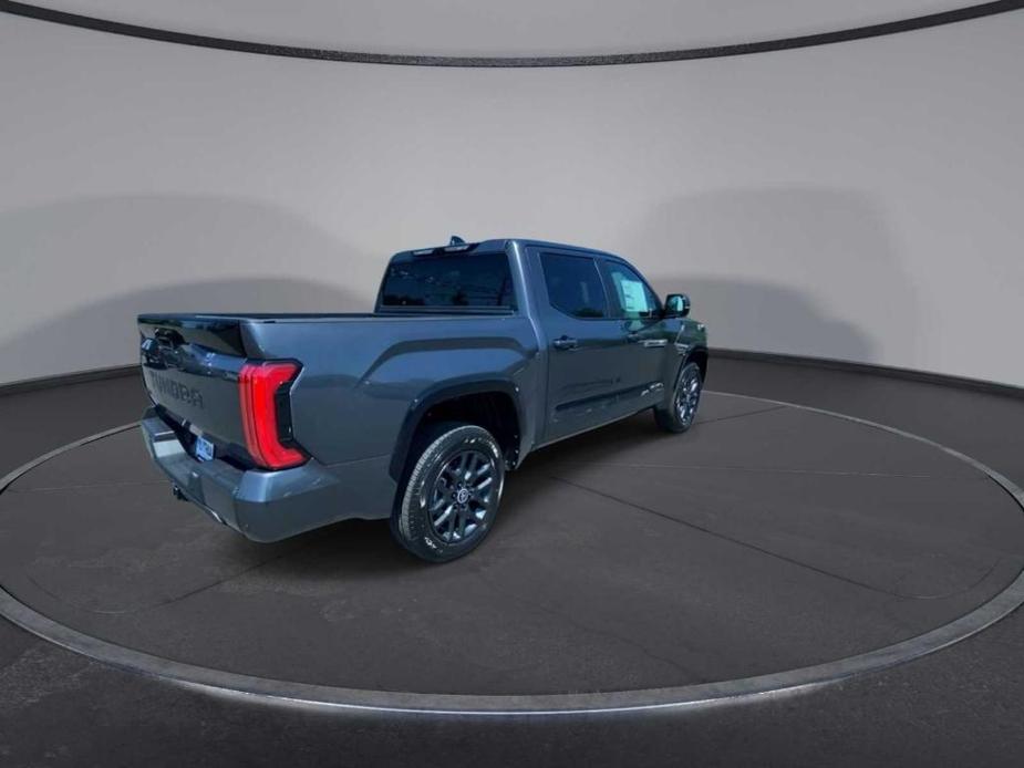 new 2024 Toyota Tundra car