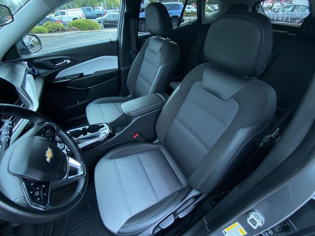 used 2024 Chevrolet Trax car, priced at $20,861