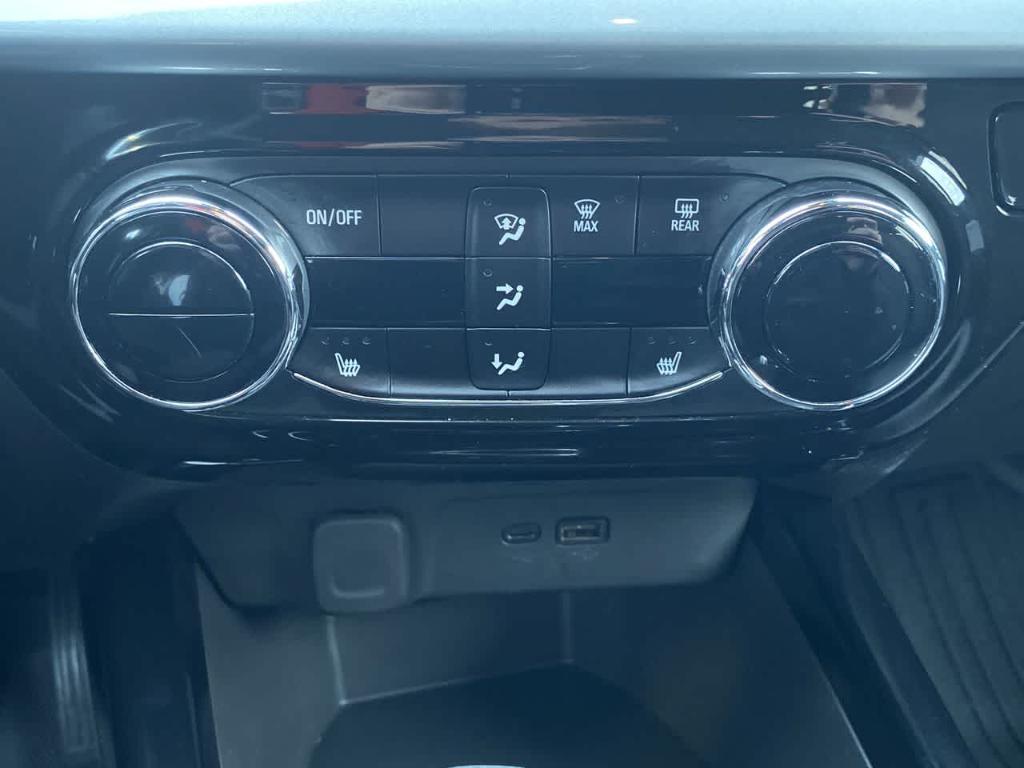 used 2024 Chevrolet Trax car, priced at $20,861