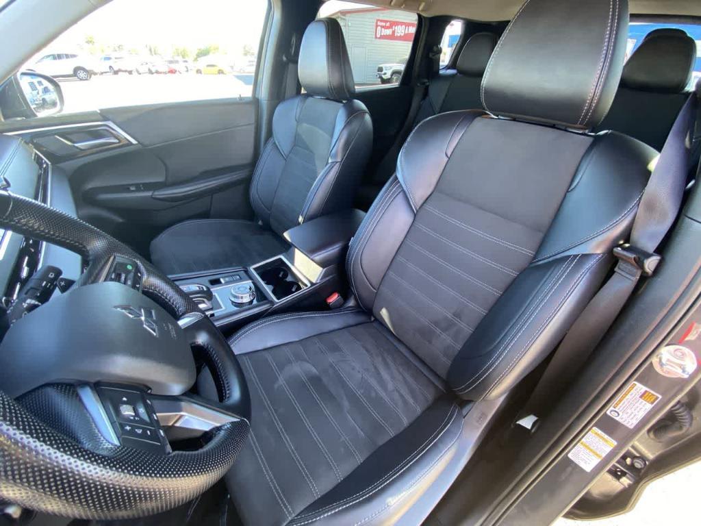 used 2024 Mitsubishi Outlander car, priced at $23,868