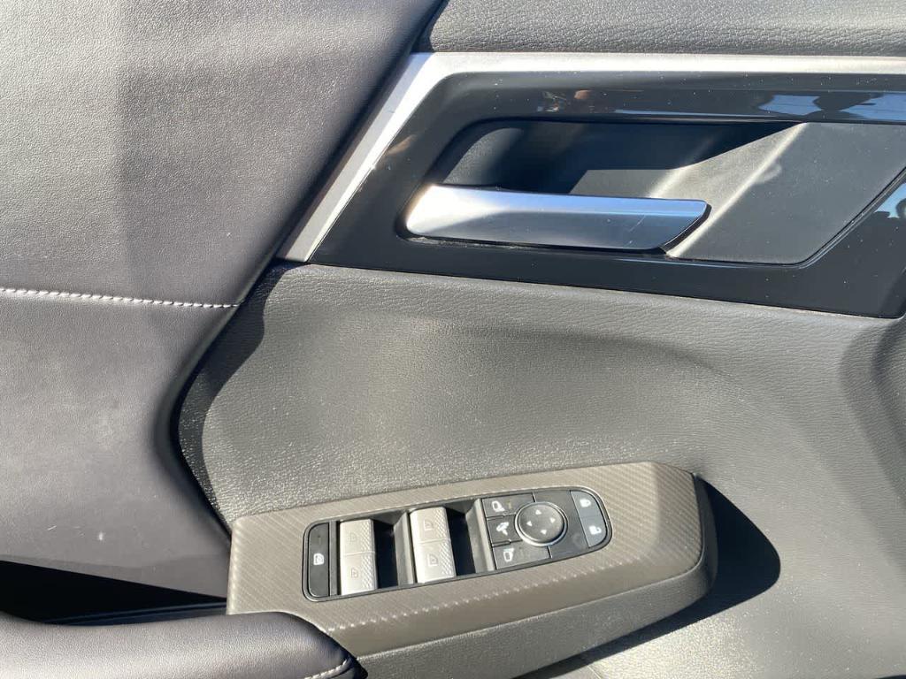 used 2024 Mitsubishi Outlander car, priced at $23,868