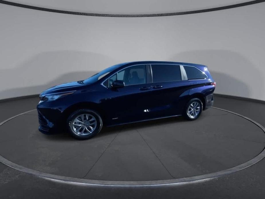 used 2021 Toyota Sienna car, priced at $37,897