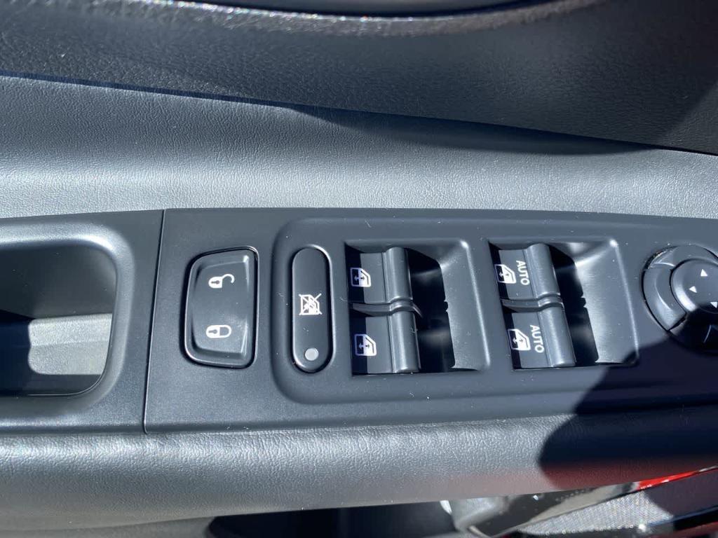 used 2017 Jeep Renegade car, priced at $14,619