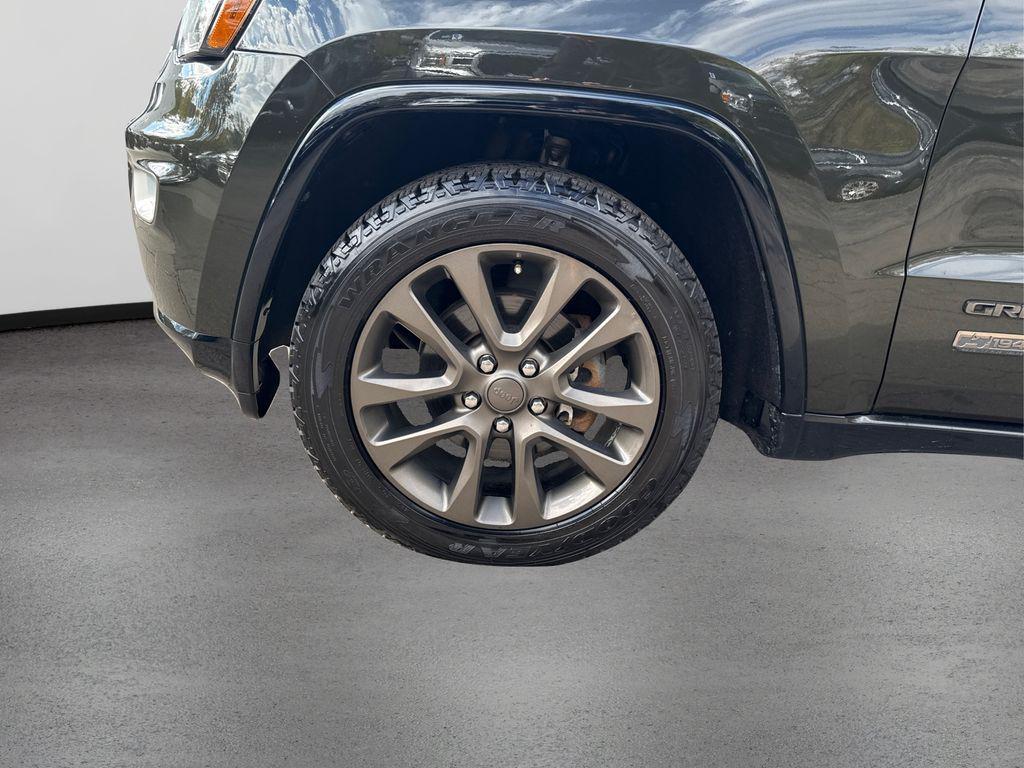used 2016 Jeep Grand Cherokee car, priced at $14,825