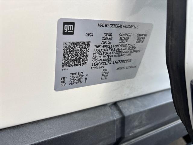 used 2024 GMC Yukon car, priced at $89,995