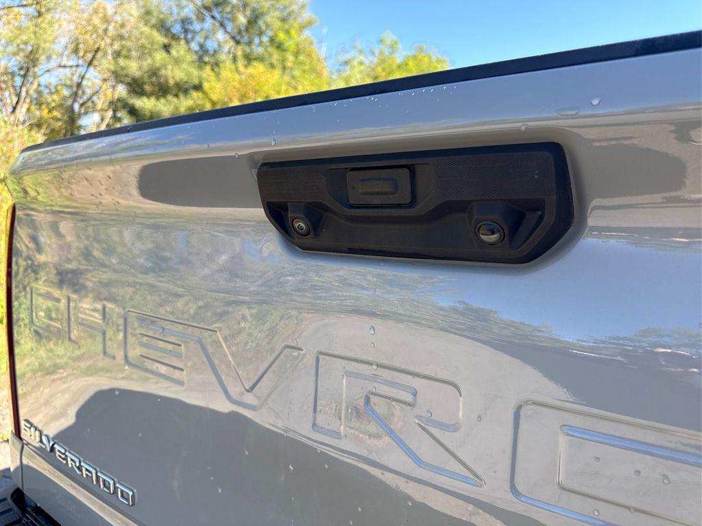 used 2024 Chevrolet Silverado 2500 car, priced at $58,590